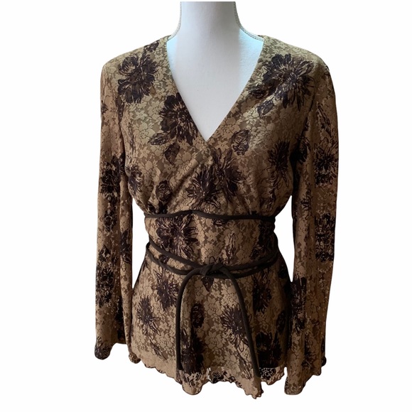 WRAP FRONT LACE LONG SLEEVE TAN BROWN DRESSY PARTY HOLIDAY TOP - Picture 4 of 8